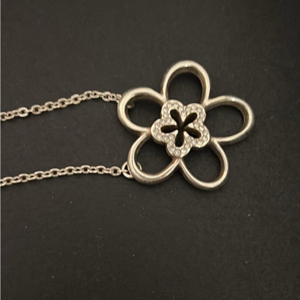 Brighton Silver Floral Jewelry Set - Picture 2 of 5